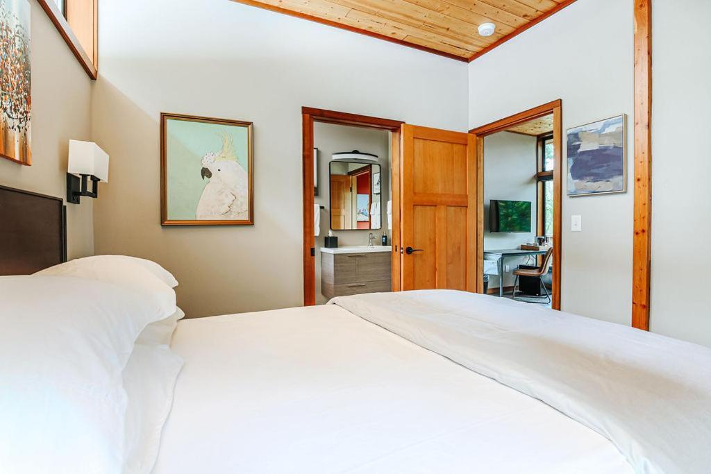 Piedmont Grove Hotel Roseland Room photo